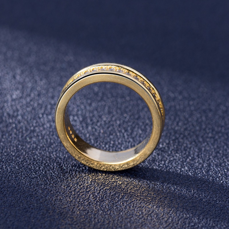 Nhẫn Cưới Thép Titan Mạ Vàng Bạc Đính Đá Zircon Đơn Giản Thời Trang Cho Nam Nữ