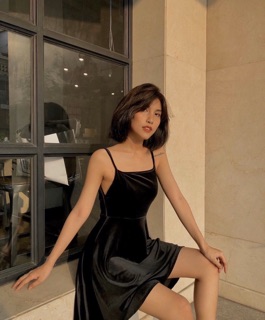 ĐẦM NHUNG ĐEN HAI DÂY