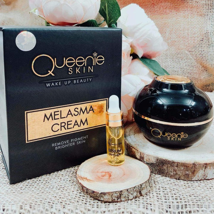 KEM DƯỠNG DA MẶT NGĂN NGỪA NÁM TÀN NHANG CỦA QUEENIE SKIN