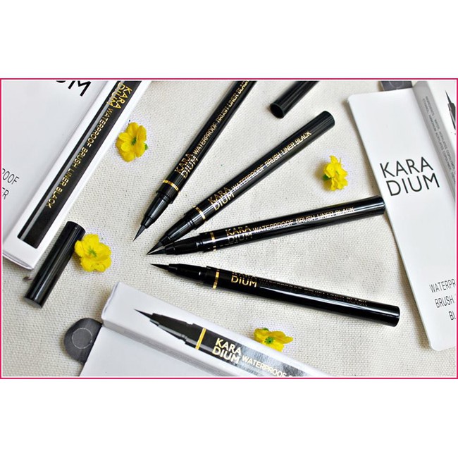 Bút Kẻ Mắt Nước Đầu Lông Karadium Waterproof Brush Liner Black | BigBuy360 - bigbuy360.vn