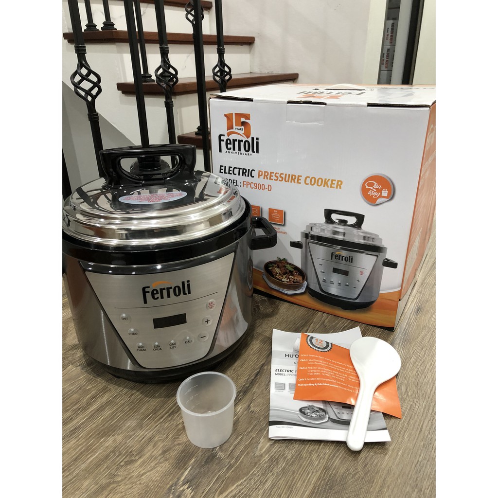 Nồi áp suất điện đa năng Ferroli FPC900-D - Hàng chính hãng