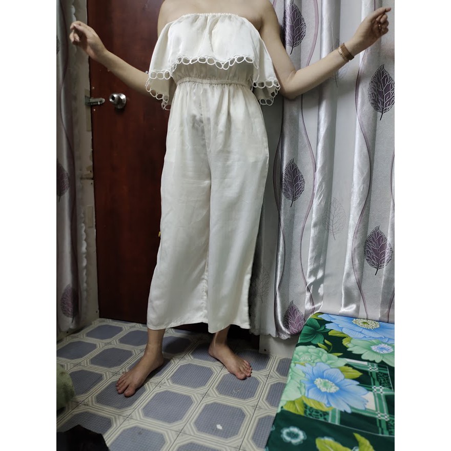 THANH LÝ JUMSUIT TRỄ VAI