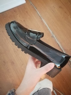 Giày lười sẵn size 36