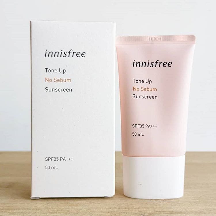 Kem chống nắng innisfree no sebum (màu hồng)