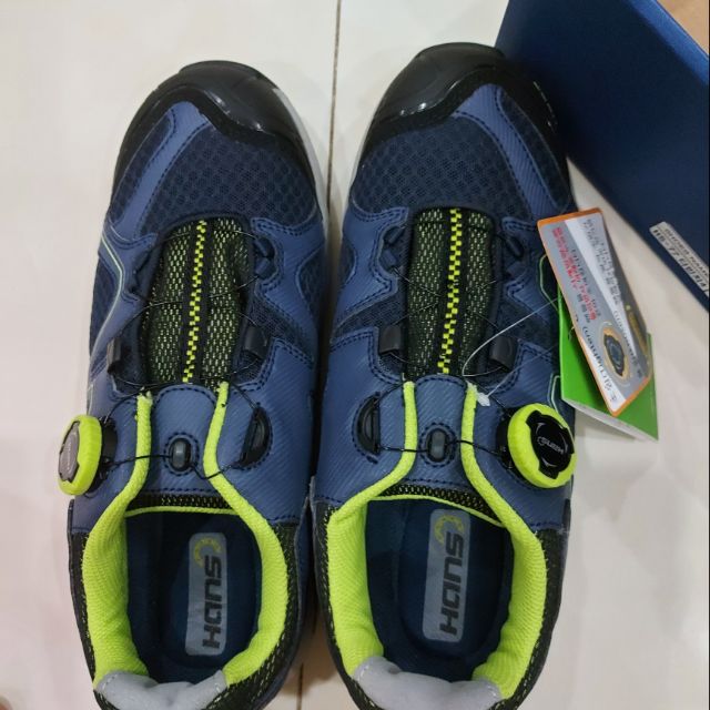 Giầy Bảo hộ lao động Thương Hiệu Has( Hàn Quốc) mã số HS- 77 sản xưât tại Việt Nam. Công nghệ Hàn Quốc. Nhẹ tiện lợi.