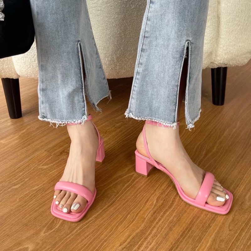 Sandal gót vuông quai ngang bản to 6882 - Kachi House