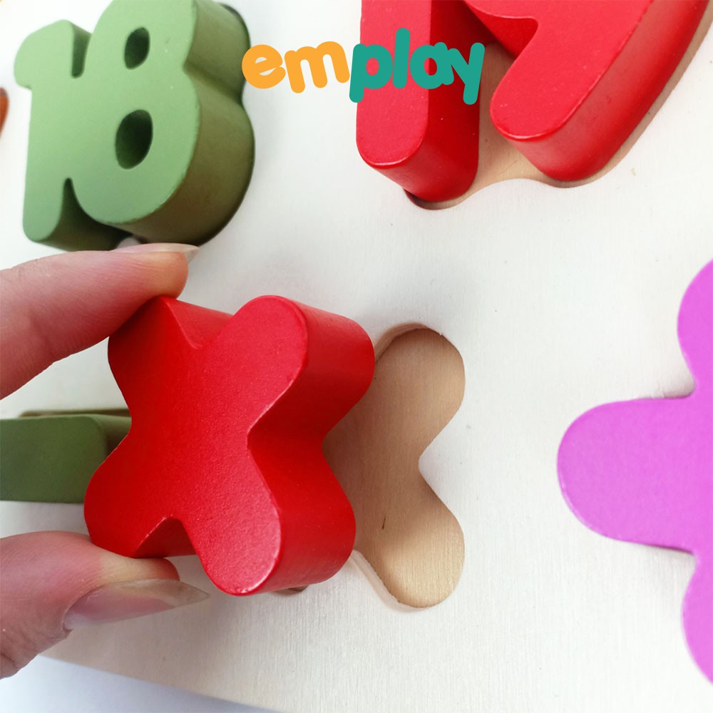 Bảng chữ cái bằng gỗ Emplay đồ chơi gỗ cho bé, đồ chơi học chữ cho bé, chất liệu gỗ ép sợi an toàn, màu sắc phong phú