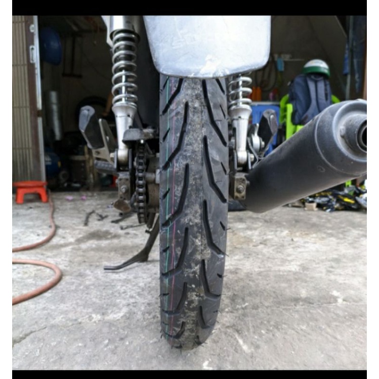 Lốp 80/90-17 Độ lớn trước Exiter/Winner 135/150 ko dùng săm.