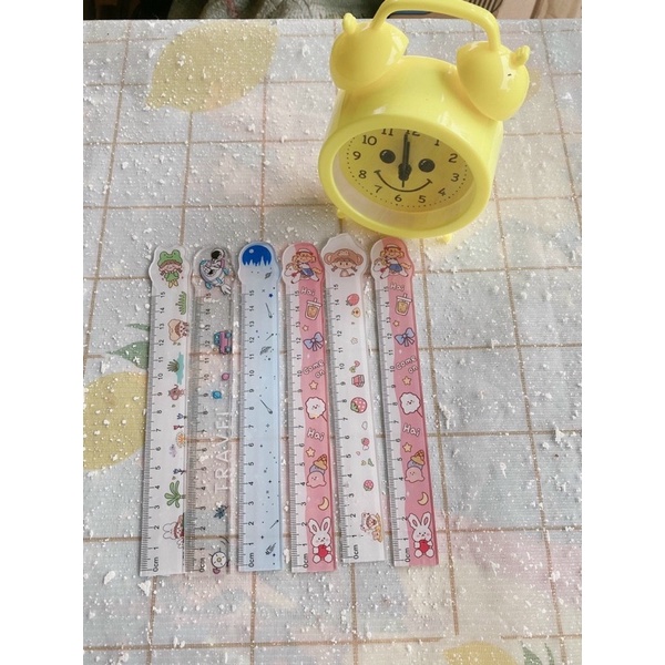 Thước Mica nhựa