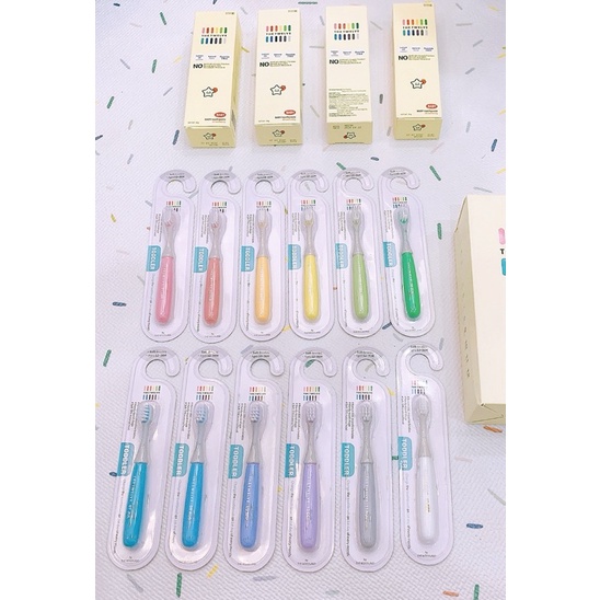 Bàn chải cho bé 1-8 tuổi The Twelve Hàn quốc, Bàn chải lông tơ mềm cho bé