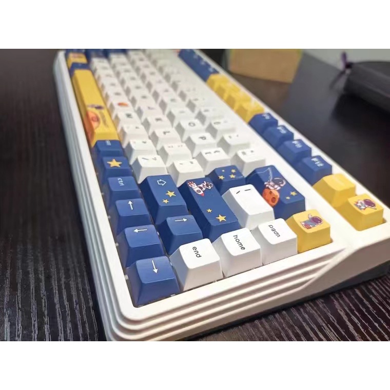 Nút bàn phím cơ 130 cái in hình phi hành gia vũ trụ cao cấp