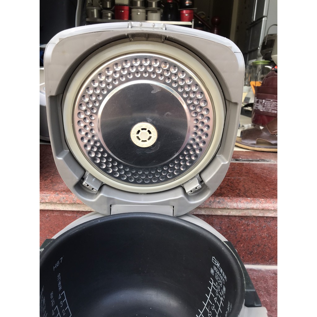 Nồi cơm cao tần Hitachi Nhật bãi 1.0 lít | BigBuy360 - bigbuy360.vn