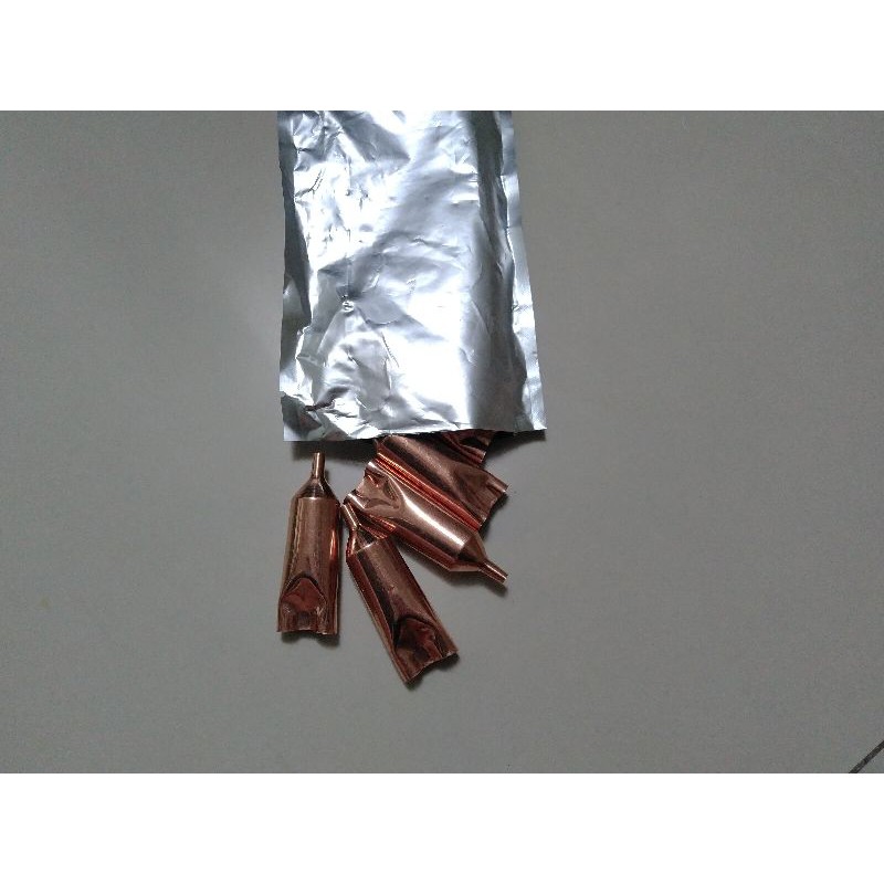 1 phin lọc máy lạnh hai đuôi bịch bạc