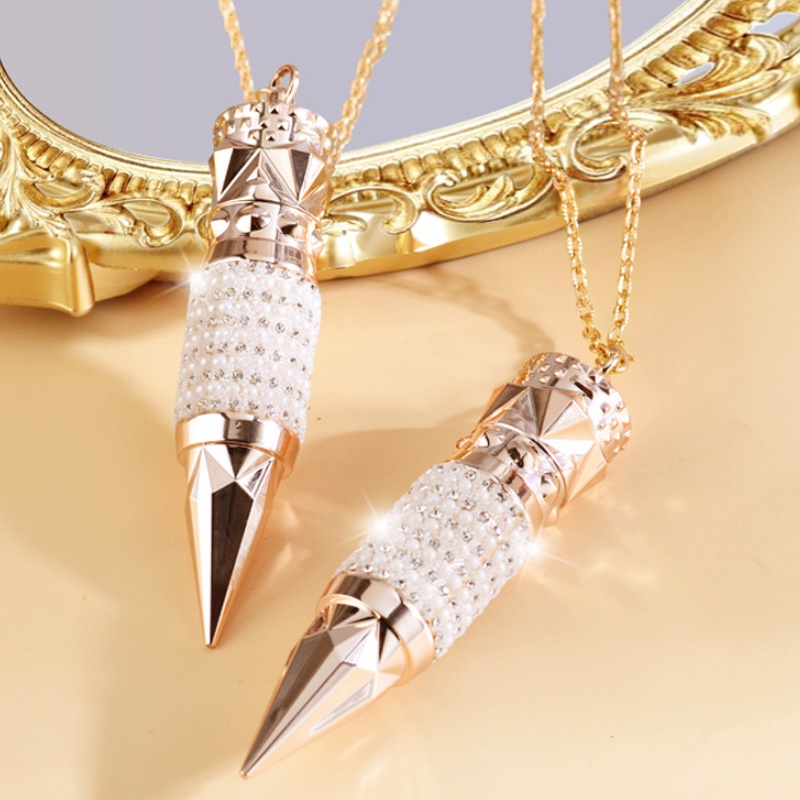 3 in 1 Lipstick Queen Scepter Matte Lipstick with Chain Moisturizing Long Lasting Nonstick Cup Fade Lipstick Makeup