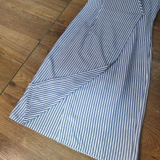 Đầm Xecop midi wrap striped dress