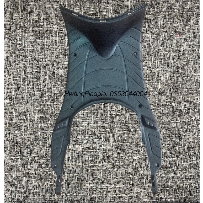 Sàn nhựa để chân xe Zip ❤️