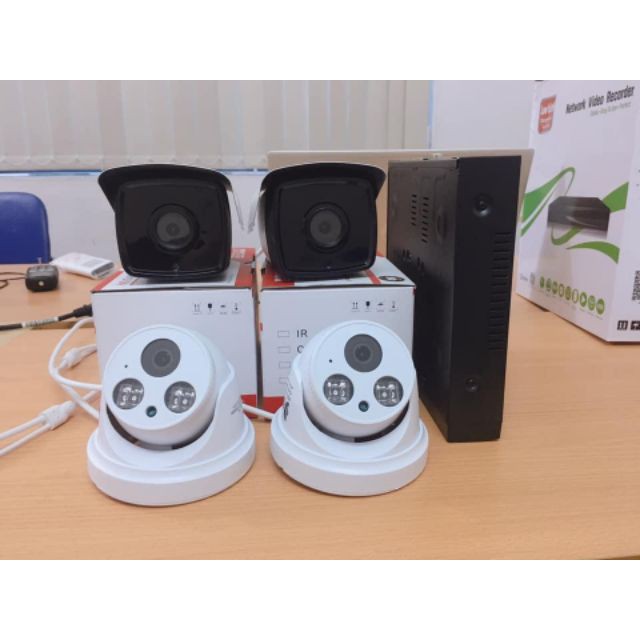 {Sale}Trọn bộ 4 Camera IP POE 3MP ghi hình 2K có míc và đầu ghi hình IP công nghệ POE chuẩn nén H265+ HDD 500G