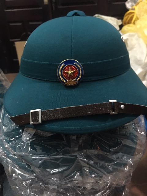 Sao mũ bảo vệ rừng