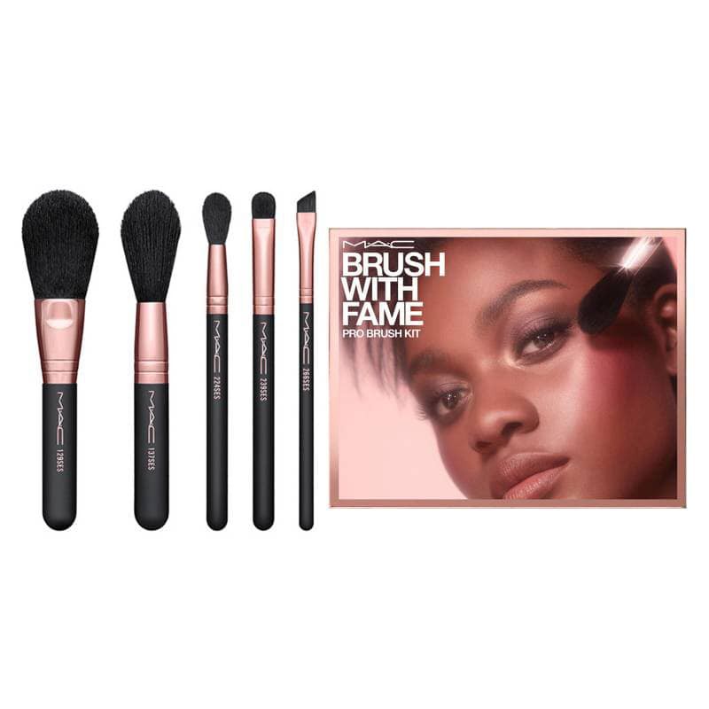 Bộ cọ MAC BRUSH WITH FAME PRO BRUSH KIT - USA