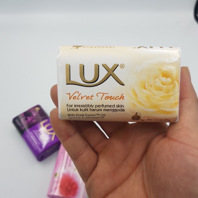 Xà bông cục Lux thơm 85g