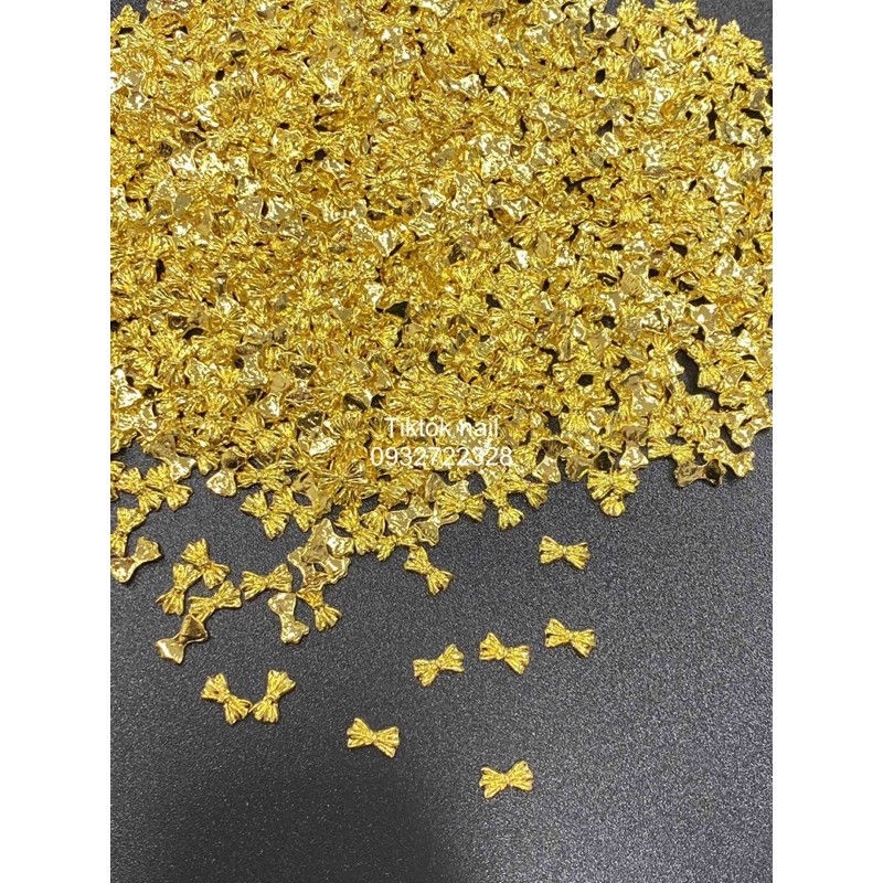 cham vàng trang trí móng 6 viên 1 bịt