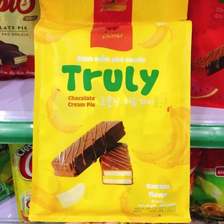 Bánh mềm phủ Socola hương chuối, hương dưa hấu Truly 400G