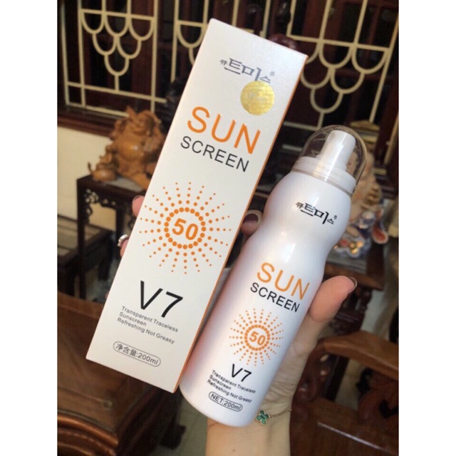 Follow shop 26/06 XỊT CHỐNG NẮNG TÒAN THÂN V7 SPRAY SUN SCREEN SPF50 180ml