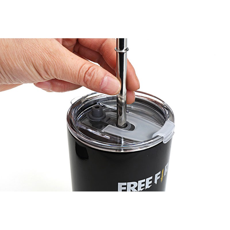 Cốc Nước Họa Tiết Chủ Đề Game Free Fire Màu Đen/ Trắng Tùy Chọn 500ml | BigBuy360 - bigbuy360.vn