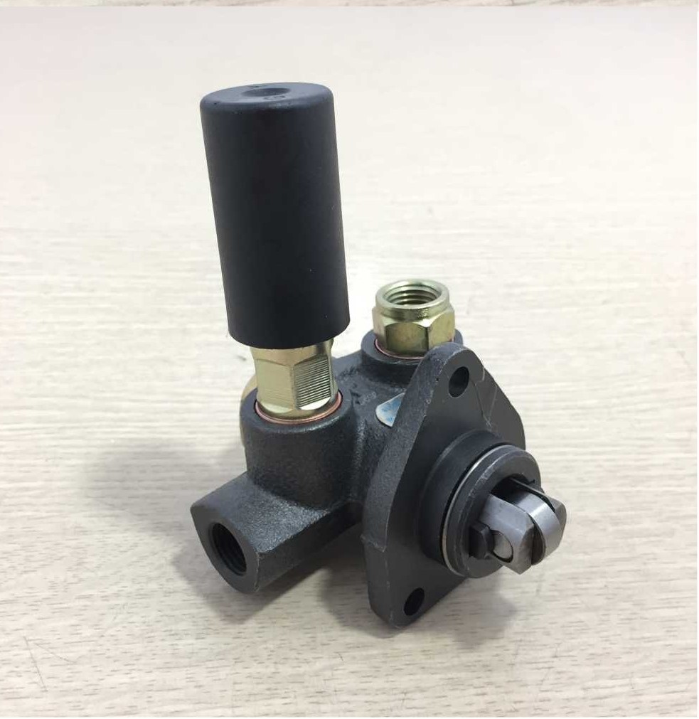 Bơm tay - Mặt bích to, quay trái, 3 lỗ bắt tâm lỗ bắt 54*34*54, 2 lỗ dầu M14, Xe Thaco Ollin