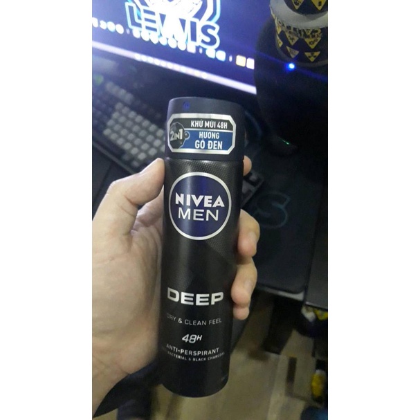 Xịt ngăn mùi Nivea Men than hoạt tính 150ml
