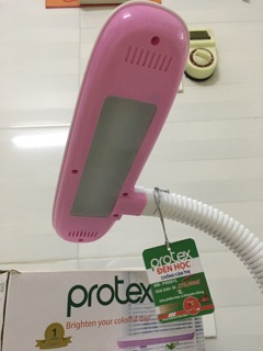 Đèn học chống cận Protex PR007L