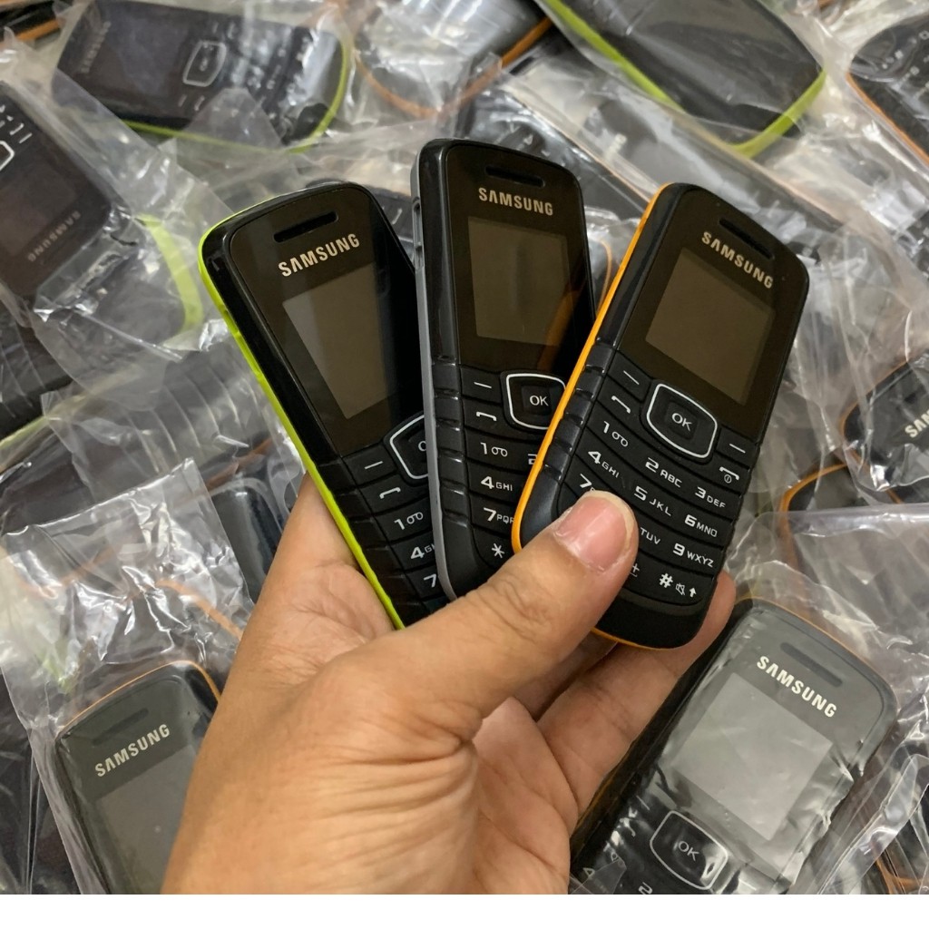 [Mã ELFLASH3 hoàn 10K xu đơn 20K] Điện Thoại Samsung E1080 Zin - Bảo Hành 12 Tháng | BigBuy360 - bigbuy360.vn