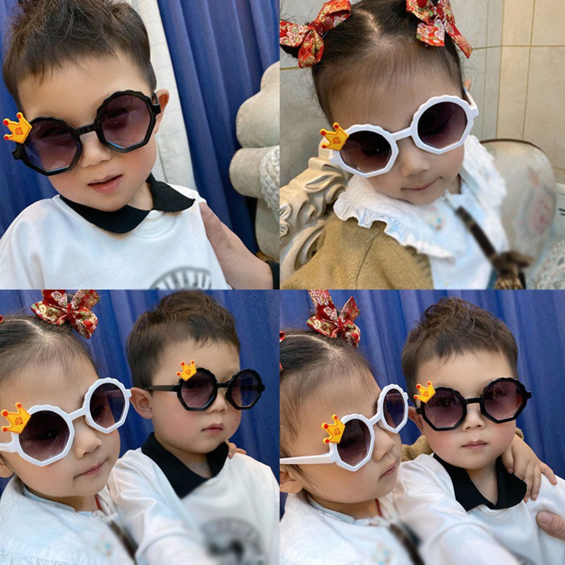 Kính Mát Bảo Vệ Chống Tia UV Thời Trang Cho Bé