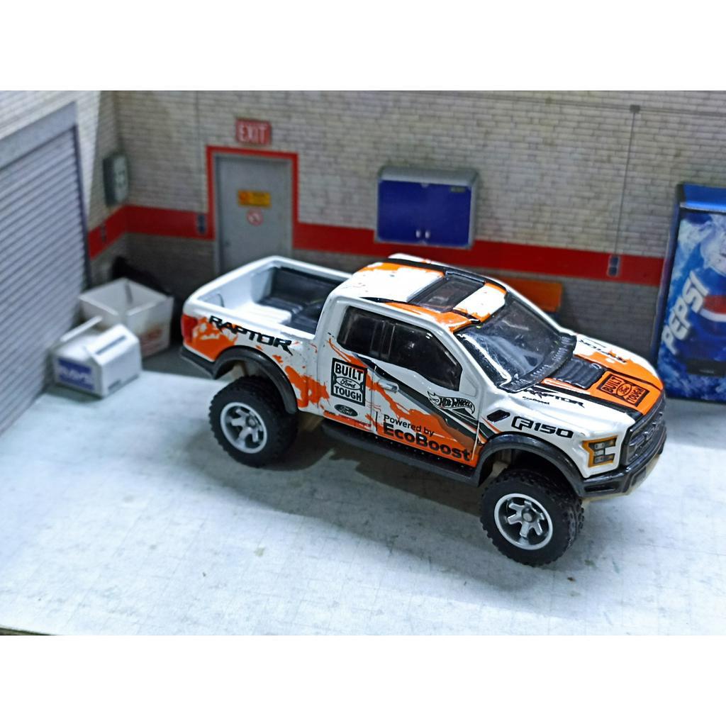 Bánh cao su OFF-ROAD size 14mm-14mm 1:64 custom cho xe Offroad, Bán tải, xe gầm cao Hotwheels, Matchbox, Tomica