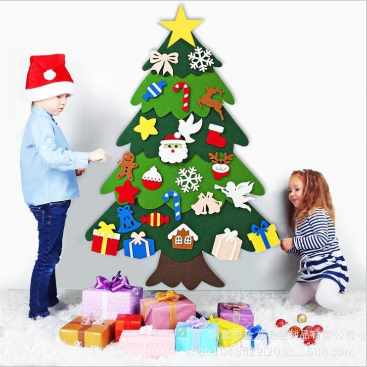 Cây Thông Noel Dán Tường Bằng Vải Dạ Kèm 25 Phụ Kiện