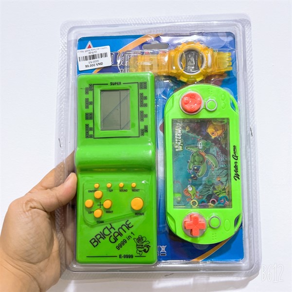 Vỉ đồ chơi máy game xếp gạch, kèm bấm nước và đồng hồ đồ chơi cho bé EV-3006 EV-3006