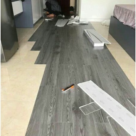 Sàn nhựa vân gỗ giá rẻ Hà Nội