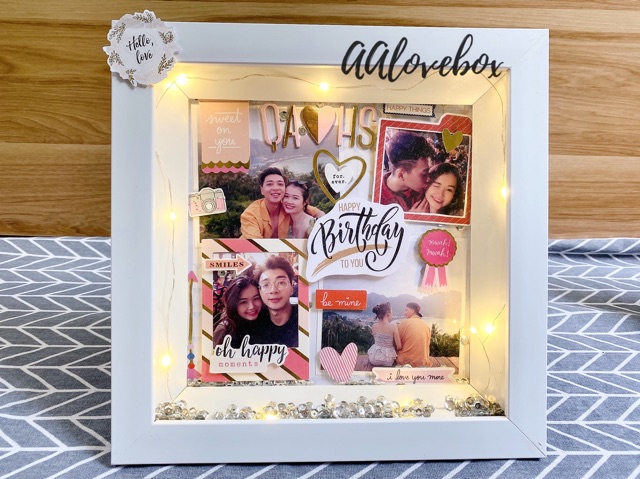 Khung ảnh nổi 3D handmade Scrapframe 27x27cm( TẶNG HẠT NHŨ)