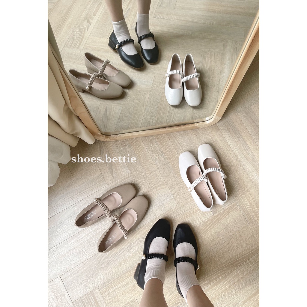 Giày nữ Mary Jane quai nhăn đính cúc giả ngọc trai