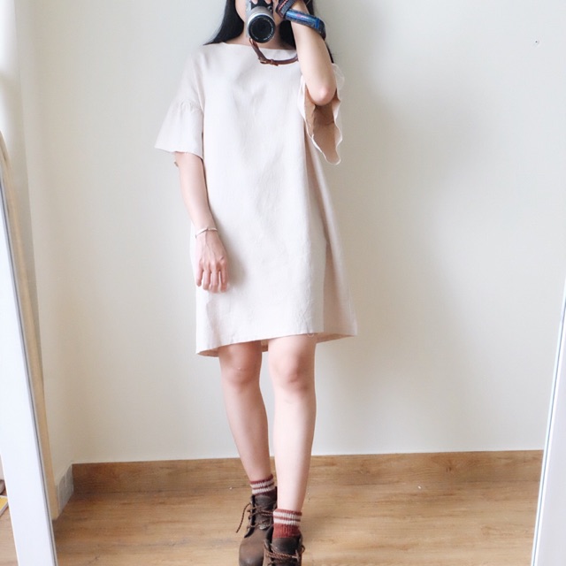 Váy linen tay bèo