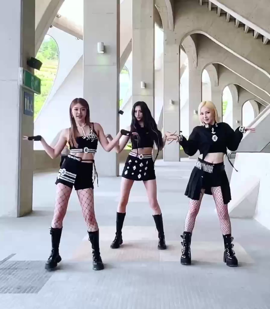 Quần tất lưới gợi cảm cho nữ quần tất mắt lưới sexy quần tất màu đen phong cách ulzzang | BigBuy360 - bigbuy360.vn