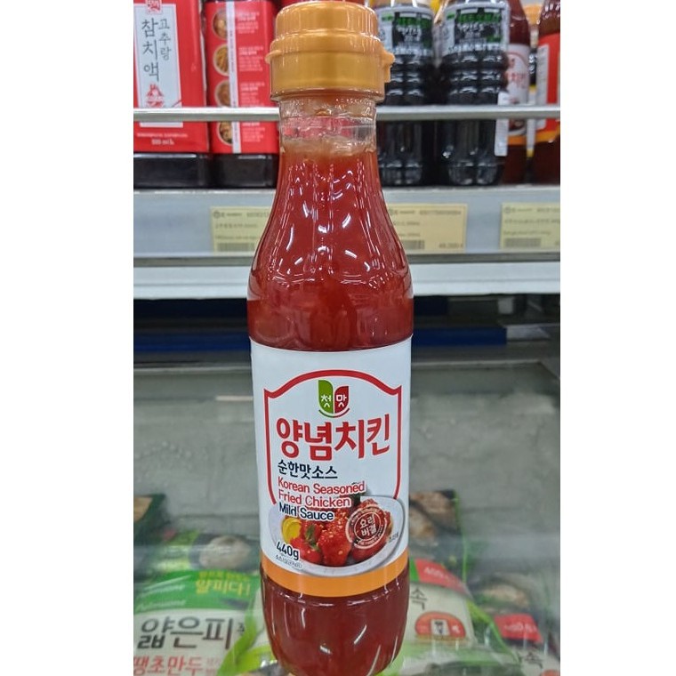 Sốt gà chiên rán vị ngọt ít cay Hàn Quốc 440g - 양념치킨 순한맛