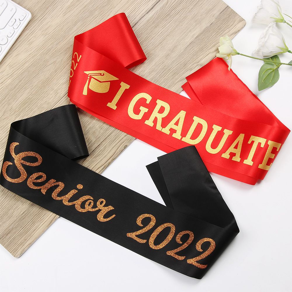 Dây đai bằng vải satin in chữ chúc mừng tốt nghiệp năm 2022