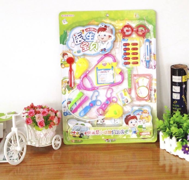 Bộ đồ chơi Bác sĩ dành cho bé