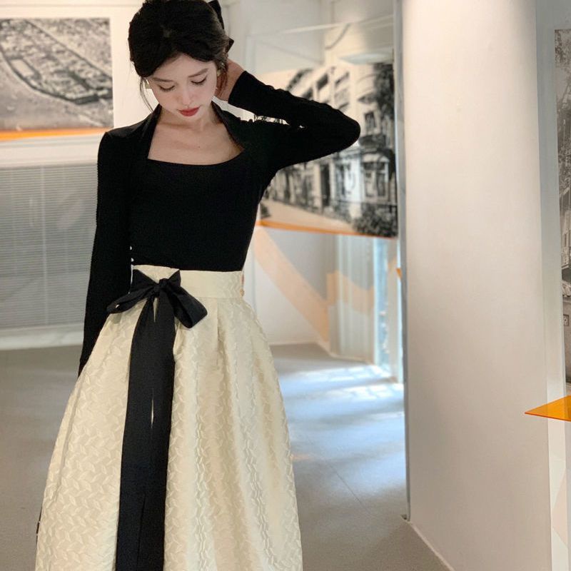 Single / suit vintage autumn and winter schoolgirl temperament long-sleeved blouse high waist slim half skirt two sets of skirt