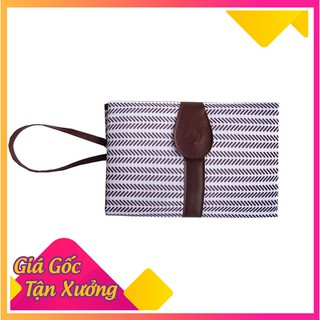 (Giá Gốc) Tấm lót thay tã tiện dụng cho bé có thể xếp gọi thành túi