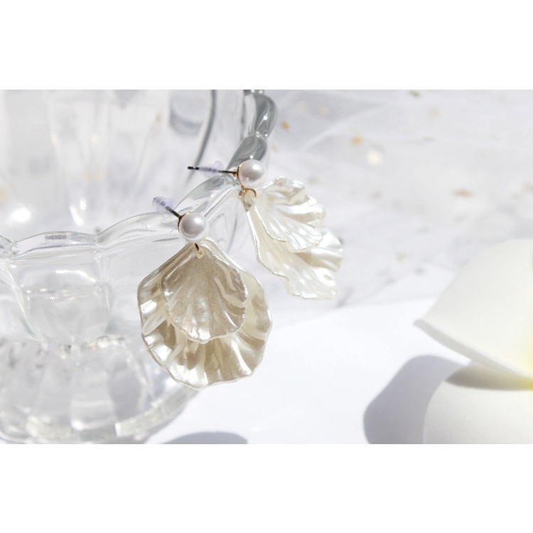 Khuyên tai vỏ sò 2 lớp đính ngọc trai giả sang trọng thời trang