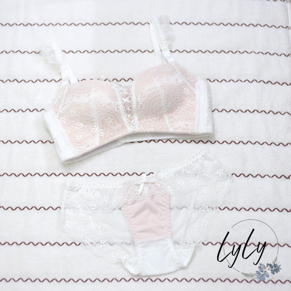 Bộ đồ lót ren nữ đệm dày Lyly BL035 siêu nâng siêu đẩy mềm và êm tạo khe