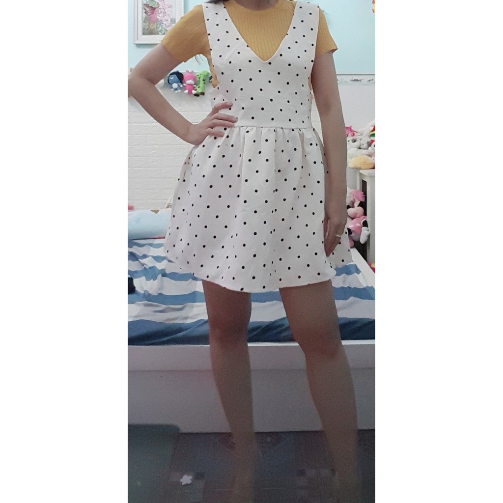 Thanh lý set đầm yếm bi đẹp size M