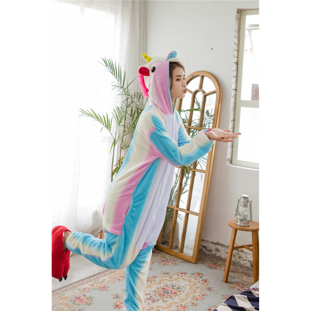 Bộ Đồ Ngủ Một Mảnh Hình Kỳ Lân Màu Cầu Vồng